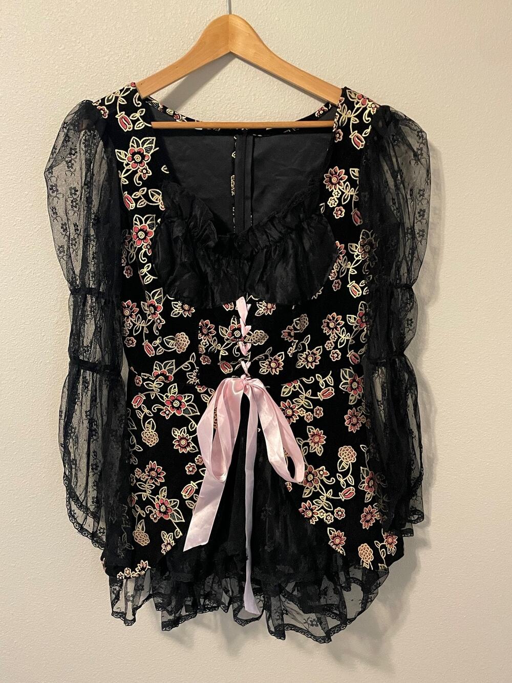 Womens Mini Dress Large Black Floral Velvet Ruffle Lace Bell Sleeve Milkmaid